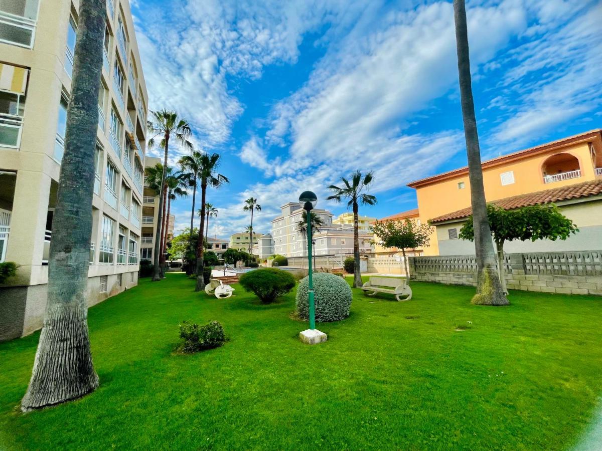 Apartamento Con Piscina 3 Habitaciones Sueca Exterior photo